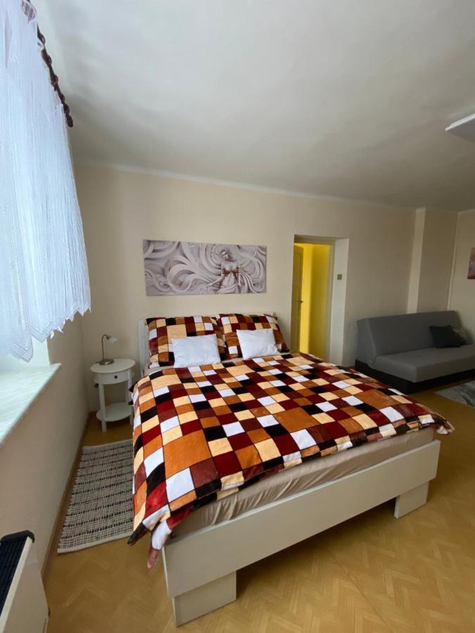 Rodinny Apartman 3+1 Horni Mesto Buitenkant foto