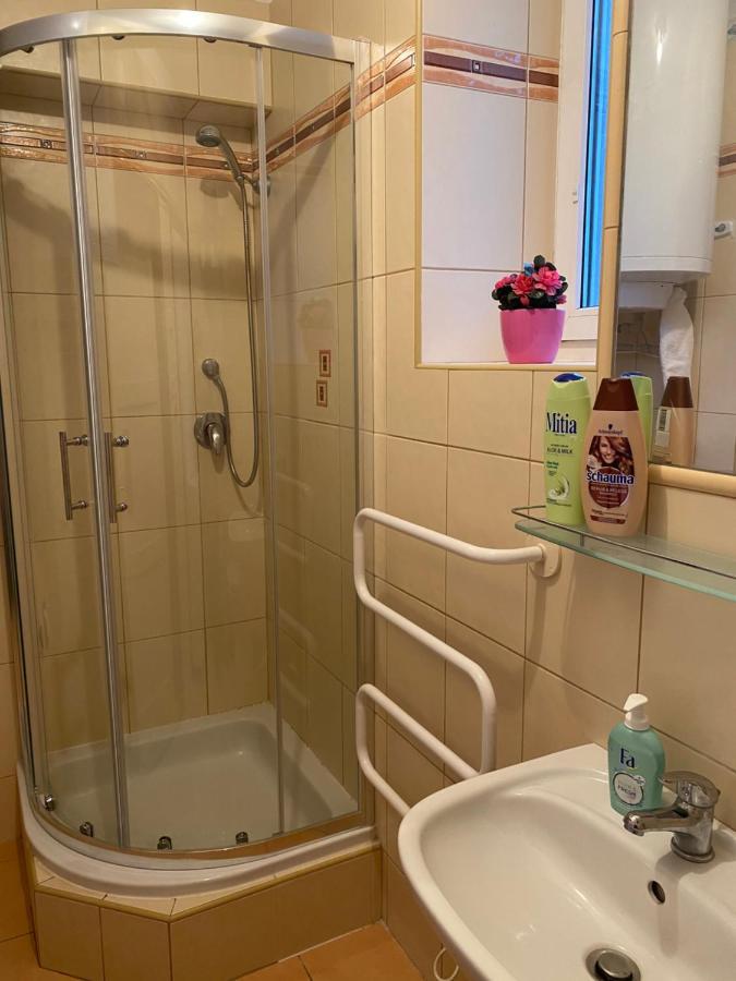 Rodinny Apartman 3+1 Horni Mesto Buitenkant foto